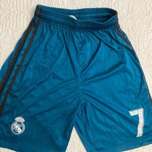 Vintage 2017/18 Adidas Cristano Ronaldo Real Madrid Youth Soccer Shorts L